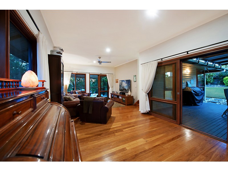 12 Woodchester Close, Rosemount QLD 4560