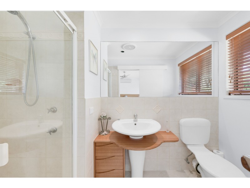 12 Booral Street, Buderim QLD 4556