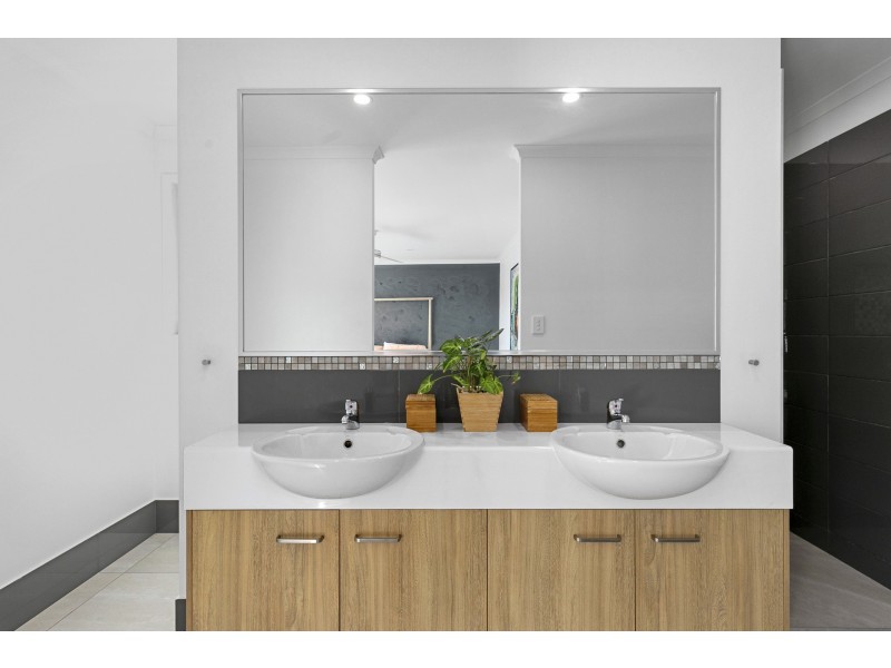 32 Prime Parade, Birtinya QLD 4575