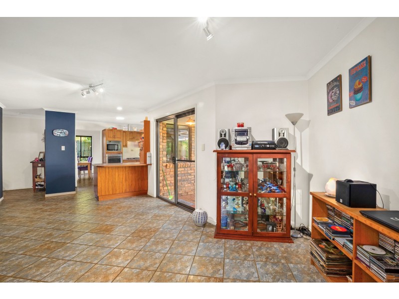 3 Camelia Court, Palmwoods QLD 4555