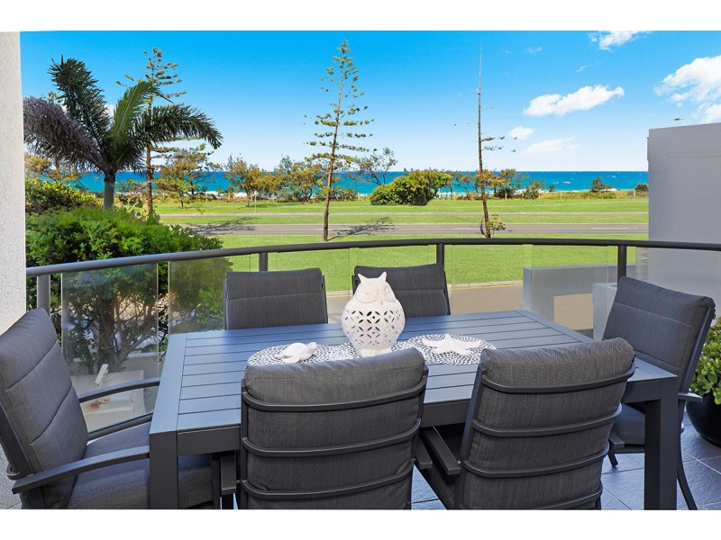 201/122-124 Alexandra Parade, Alexandra Headland QLD 4572