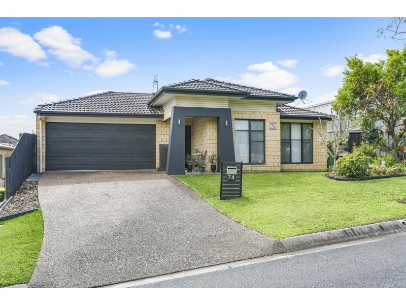 74 Little Mountain Drive, Little Mountain QLD 4551