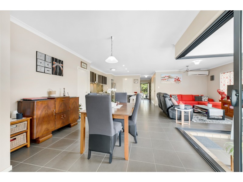 74 Little Mountain Drive, Little Mountain QLD 4551