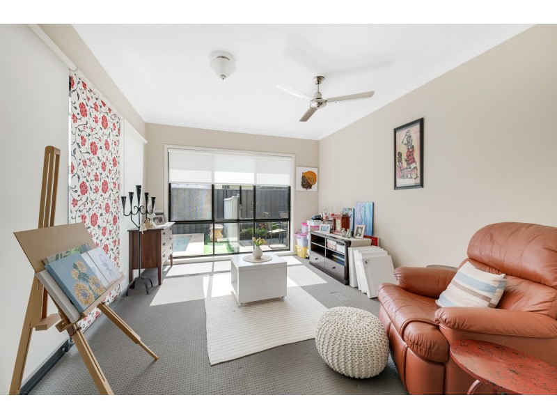 74 Little Mountain Drive, Little Mountain QLD 4551