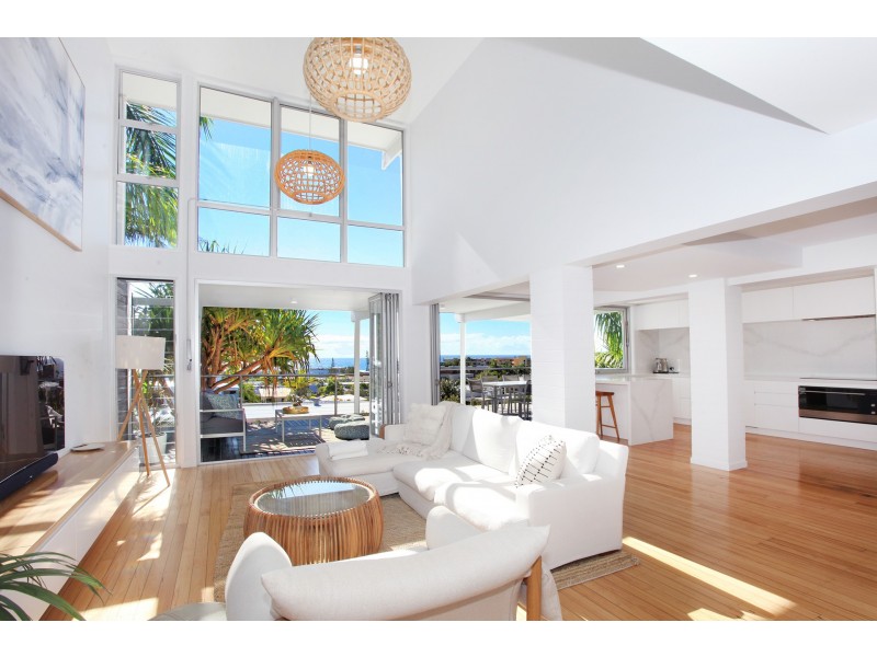 44 Buderim Avenue, Alexandra Headland QLD 4572