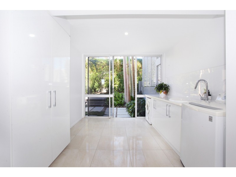44 Buderim Avenue, Alexandra Headland QLD 4572