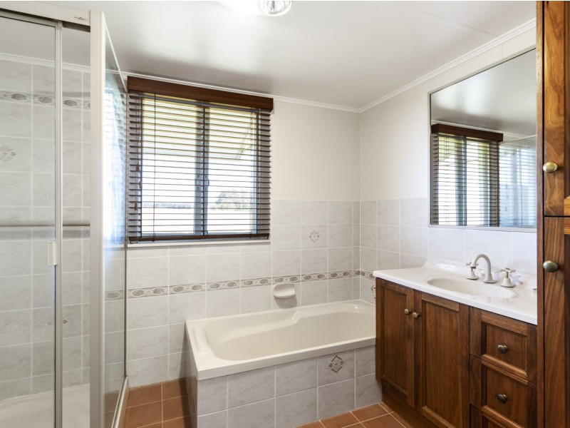 173 Lees Road, Bridges QLD 4561