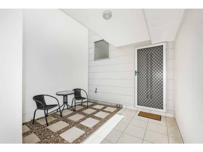 21/10 Imagination Drive, Nambour QLD 4560