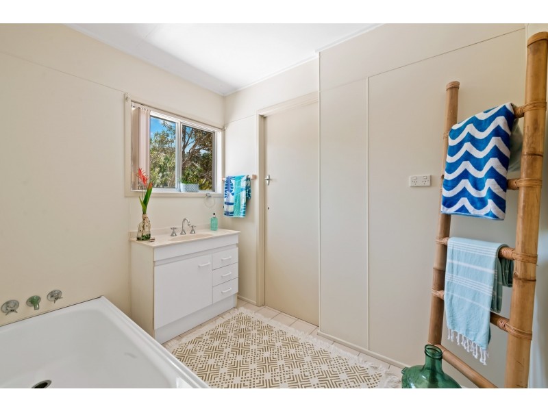 1702 David Low Way, Coolum Beach QLD 4573