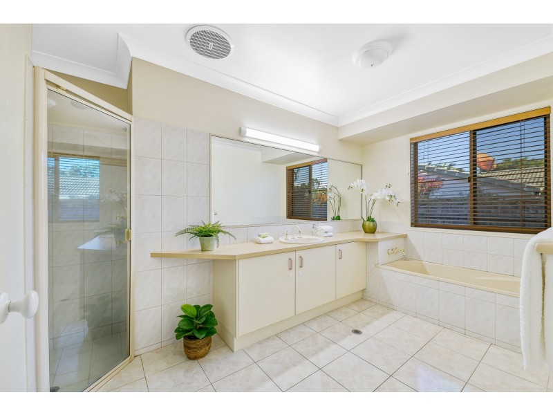 5 Coolamon Court, Mooloolaba QLD 4557