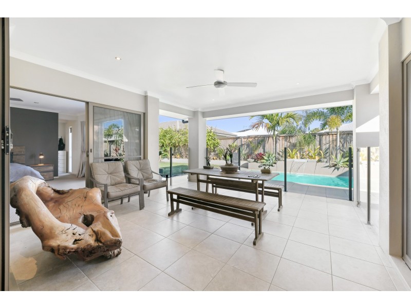 33 Frogmouth Circuit, Mountain Creek QLD 4557