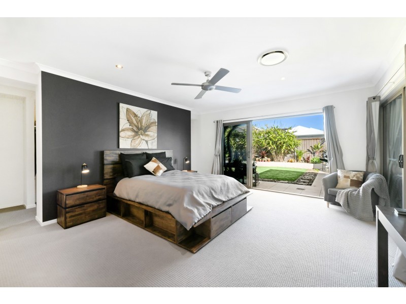 33 Frogmouth Circuit, Mountain Creek QLD 4557