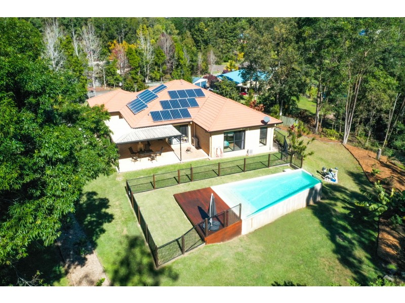 30 Samuel Place, Mooloolah Valley QLD 4553