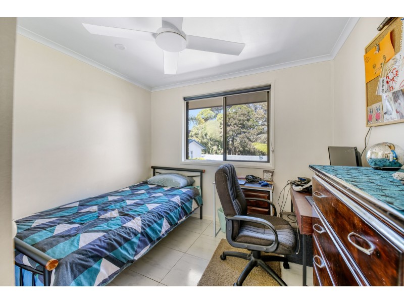 1 Kestrel Street, Aroona QLD 4551