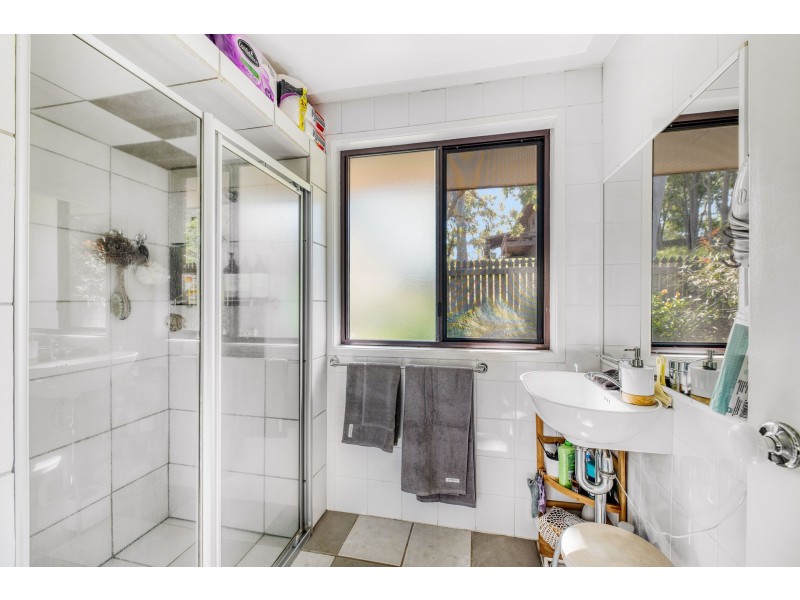 1 Kestrel Street, Aroona QLD 4551