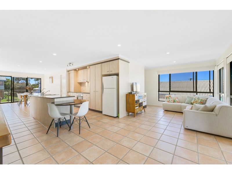 1/2 Stewart Way, Shelly Beach QLD 4551