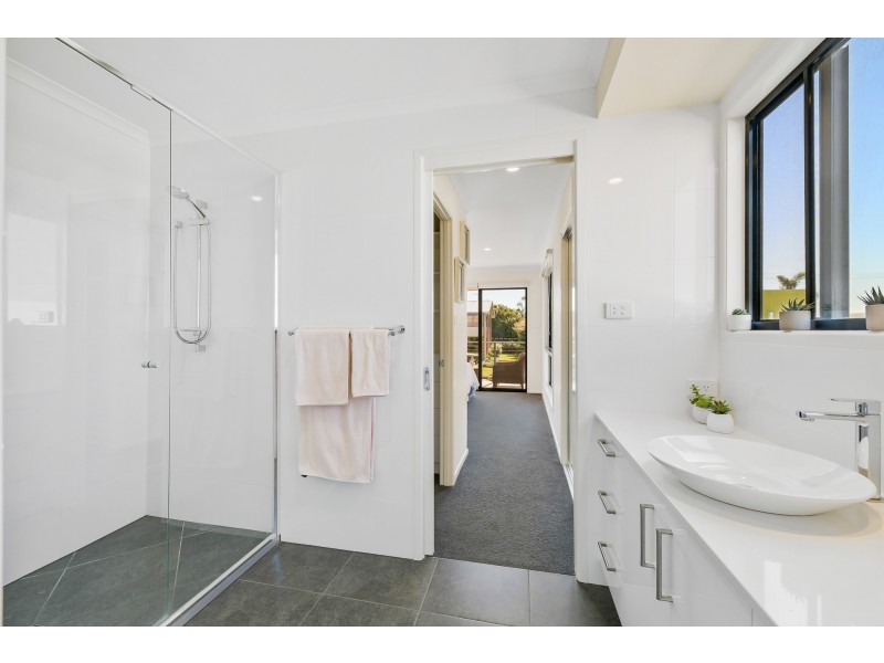 1/2 Stewart Way, Shelly Beach QLD 4551