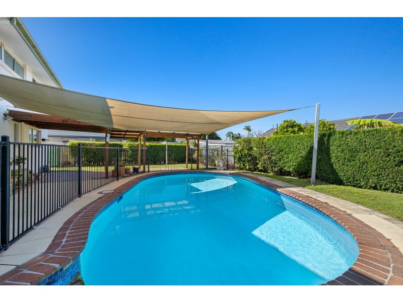 5 Palara Street, Buddina QLD 4575