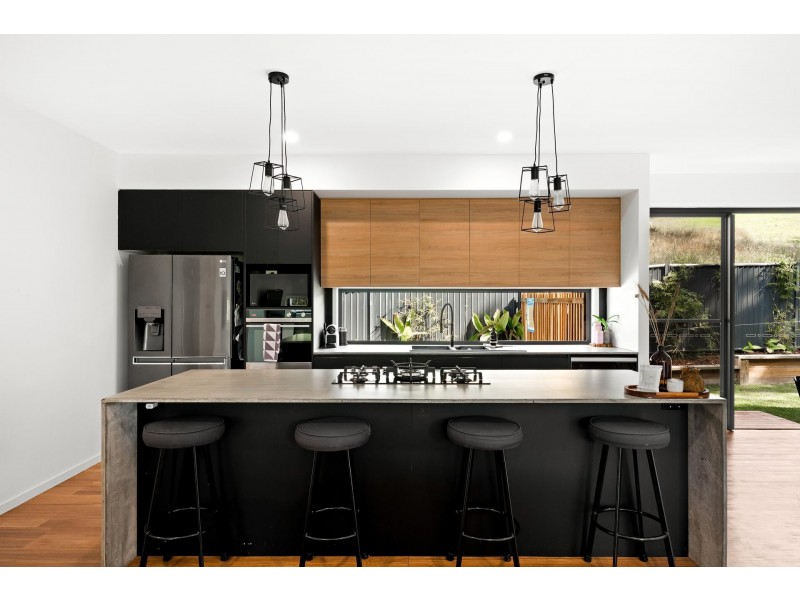 16 Rosella Lane, Palmview QLD 4553