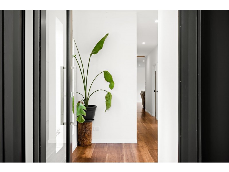 16 Rosella Lane, Palmview QLD 4553