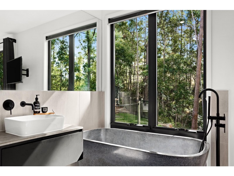 16 Rosella Lane, Palmview QLD 4553