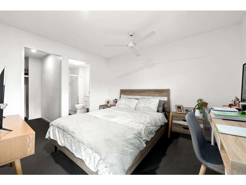 19/10-12 High Street, Sippy Downs QLD 4556