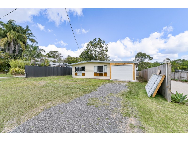 12 Paget Street, Mooloolah Valley QLD 4553
