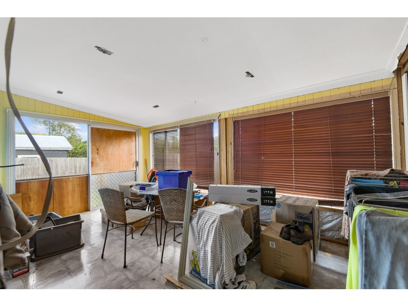 12 Paget Street, Mooloolah Valley QLD 4553