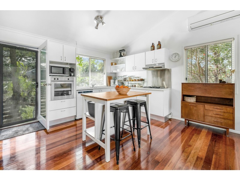 35 Brandenburg Road, Mooloolah Valley QLD 4553