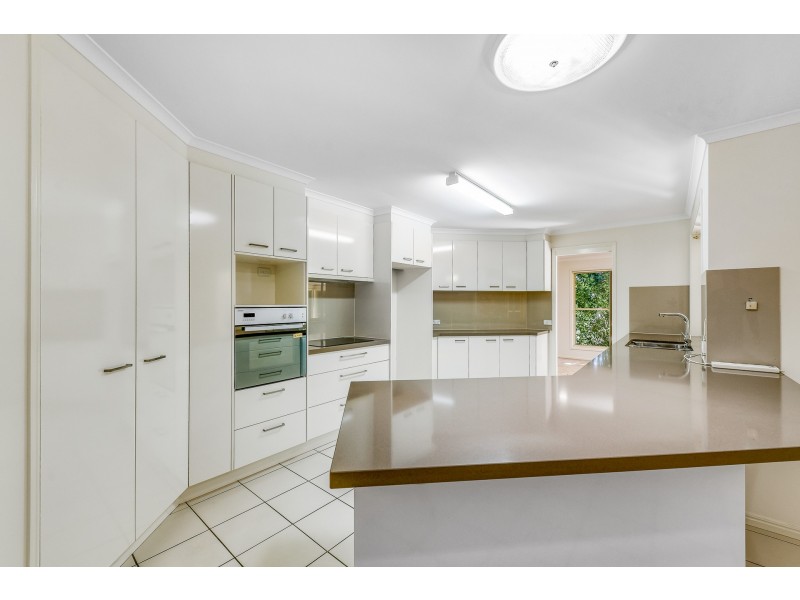 2 McGregor Court, Mooloolah Valley QLD 4553