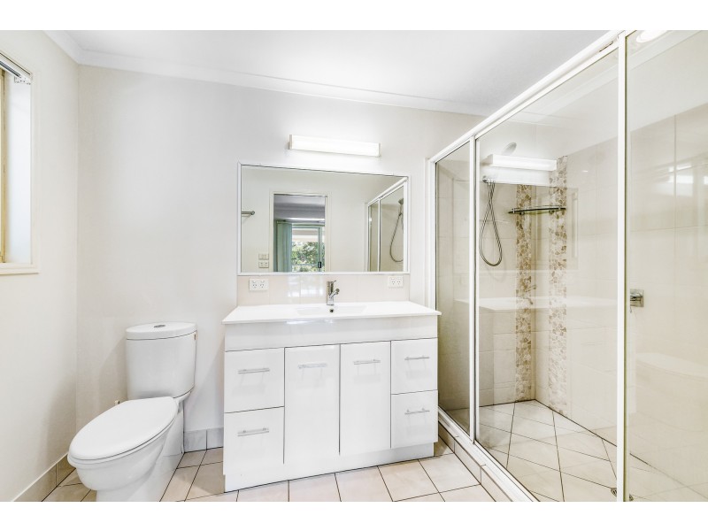 2 McGregor Court, Mooloolah Valley QLD 4553