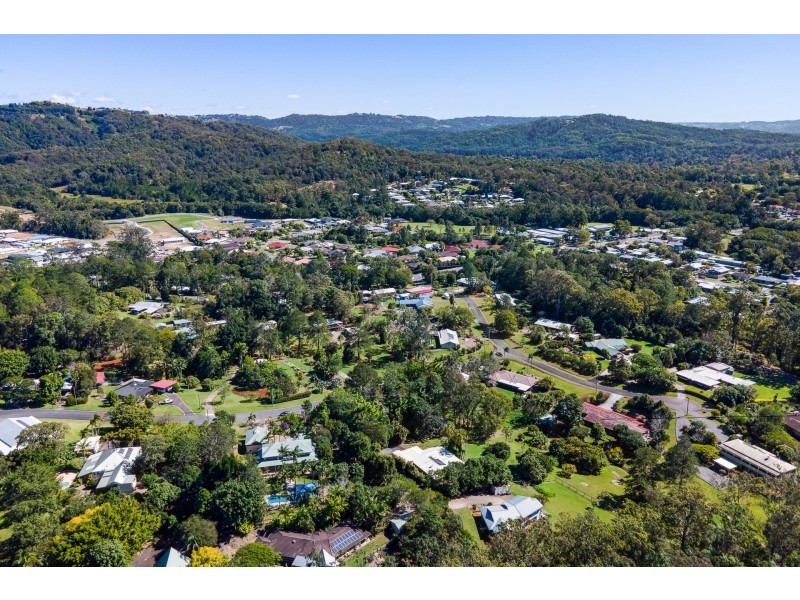 2 McGregor Court, Mooloolah Valley QLD 4553