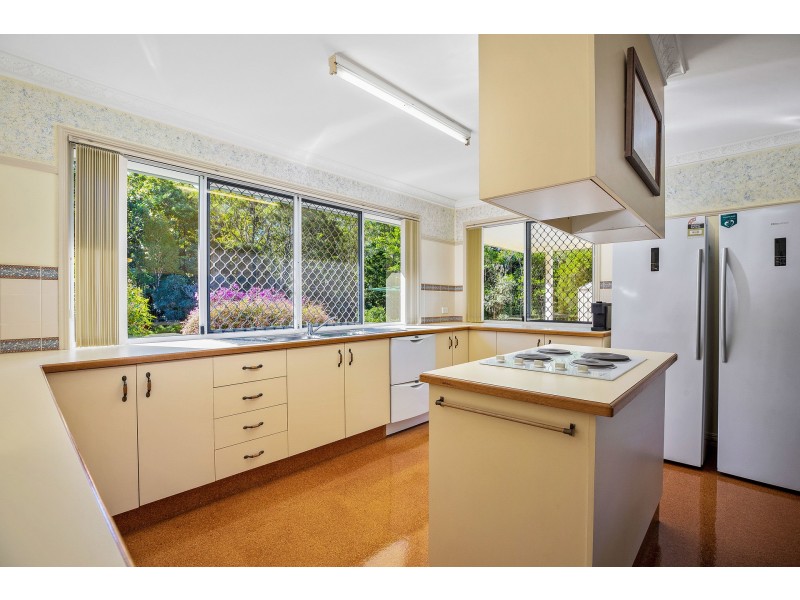 111 Winston Road, Palmwoods QLD 4555