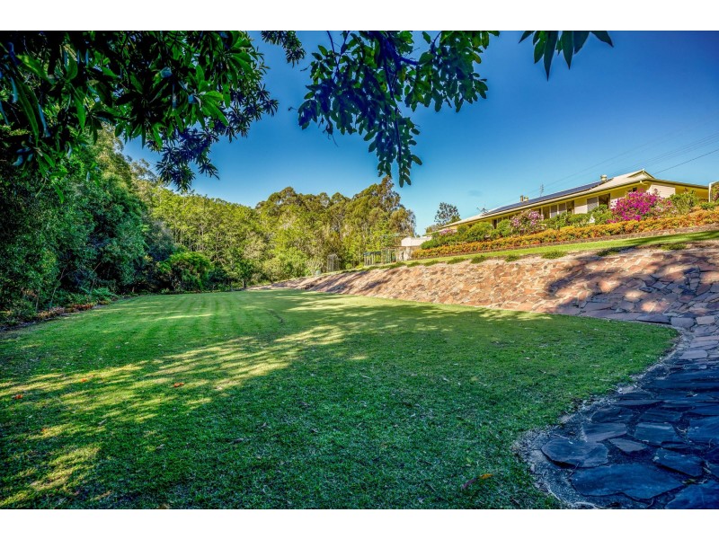 111 Winston Road, Palmwoods QLD 4555
