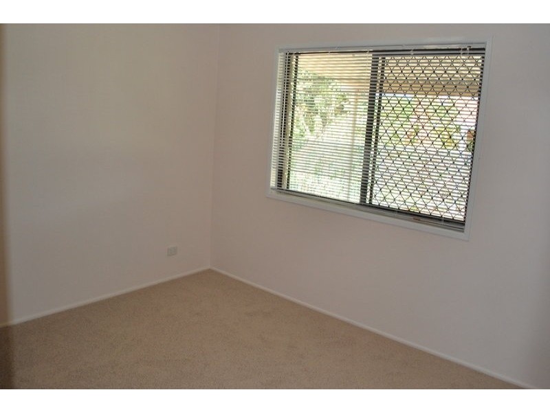 1/4 Adelong Crescent, Buddina QLD 4575