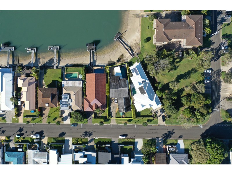 14 Elanora Avenue, Mooloolaba QLD 4557