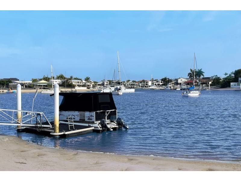 14 Elanora Avenue, Mooloolaba QLD 4557