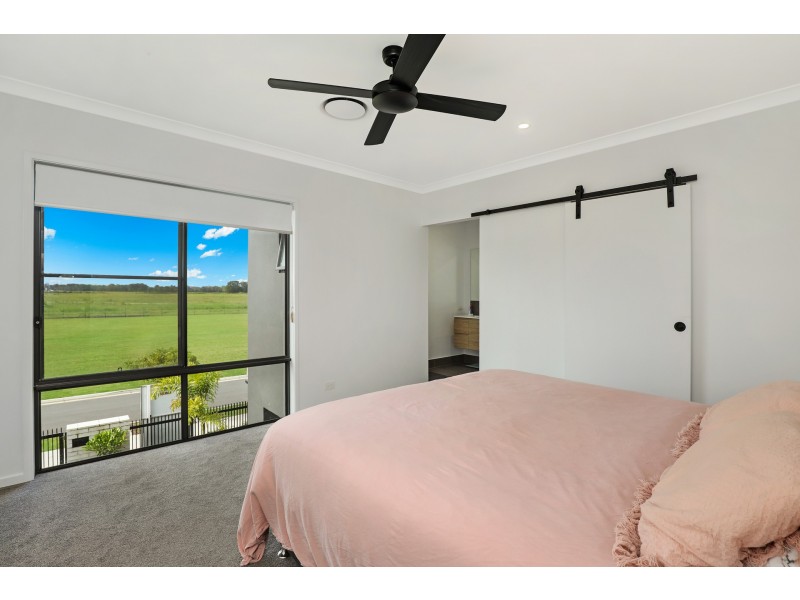 46 Parkway Terrace, Palmview QLD 4553