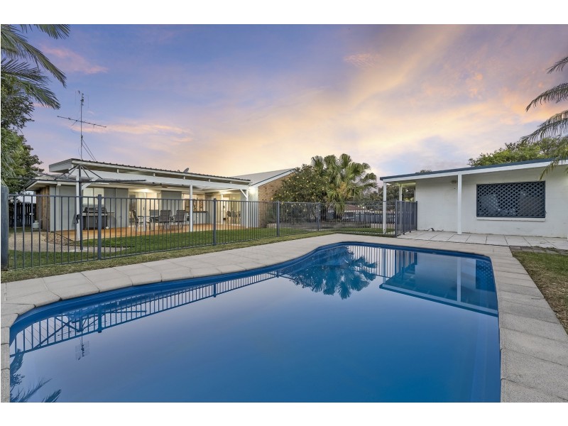 3 Forest Court, Aroona QLD 4551
