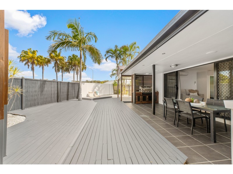 11 Sardinia Place, Parrearra QLD 4575