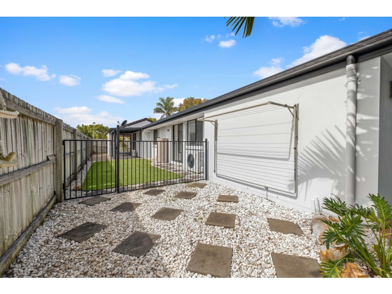 11 Sardinia Place, Parrearra QLD 4575