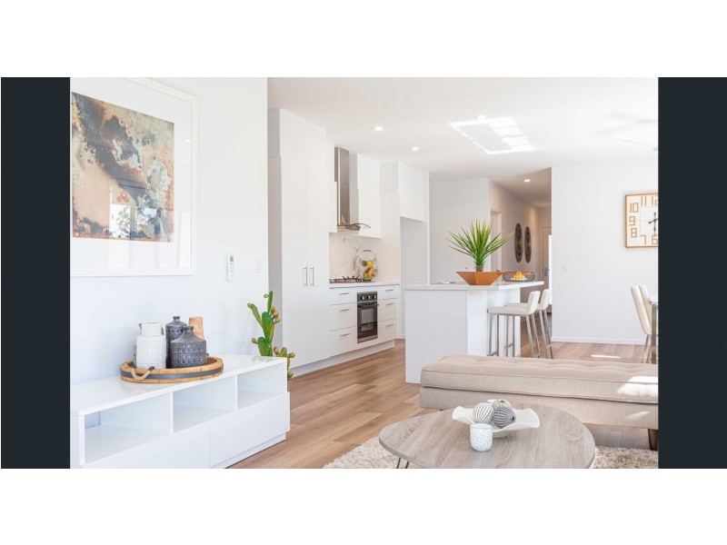 12 Mandarin Way, Palmwoods QLD 4555