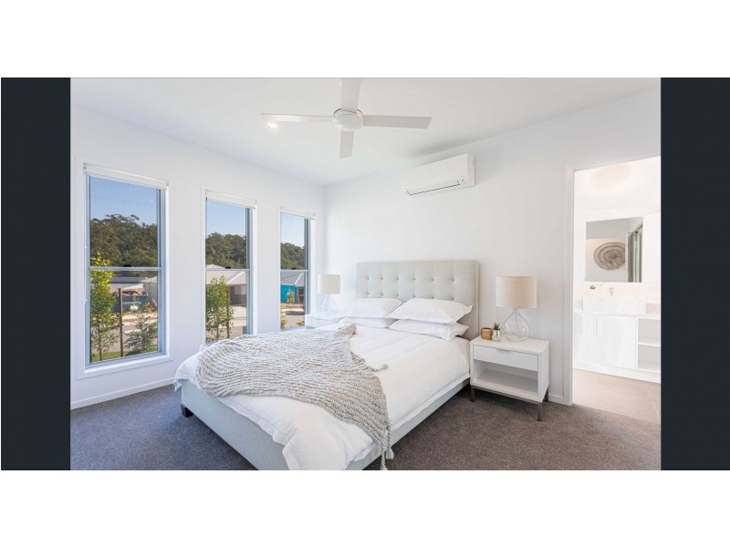 12 Mandarin Way, Palmwoods QLD 4555