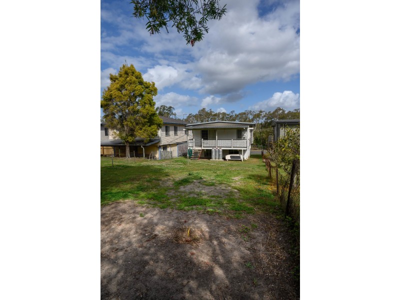 341 Whites Road, Lota QLD 4179