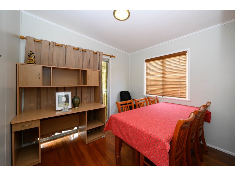 341 Whites Road, Lota QLD 4179