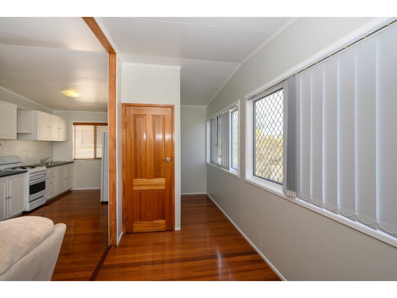 341 Whites Road, Lota QLD 4179