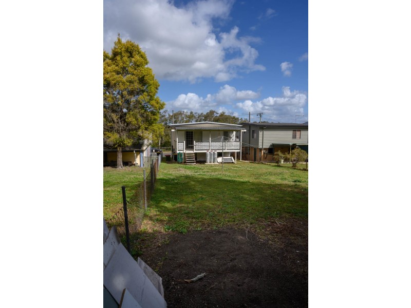 341 Whites Road, Lota QLD 4179