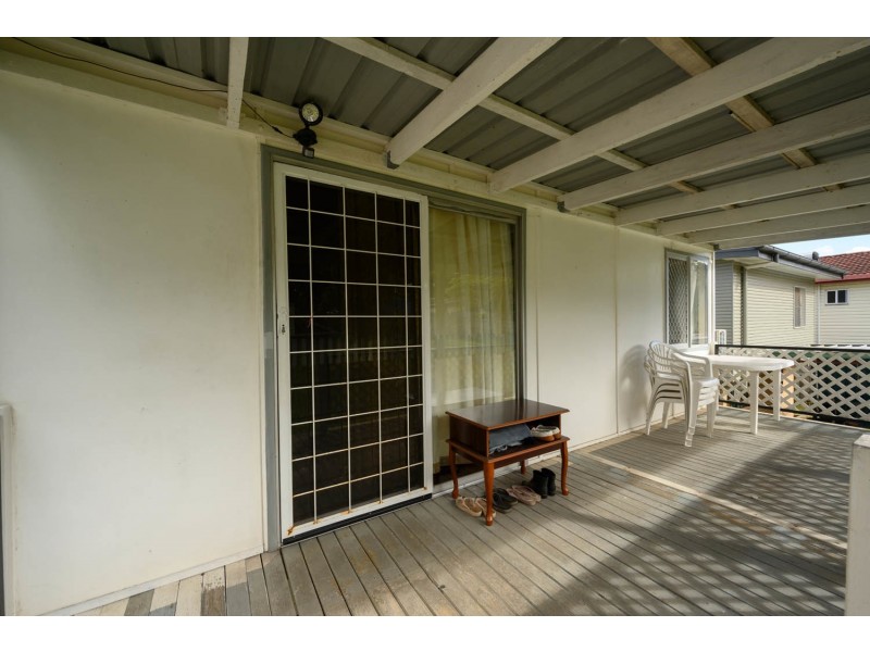 341 Whites Road, Lota QLD 4179