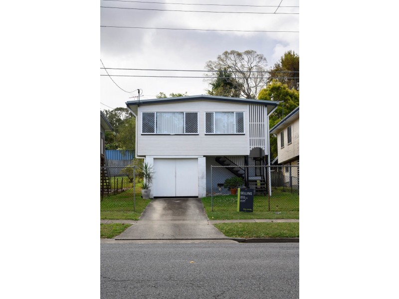 341 Whites Road, Lota QLD 4179