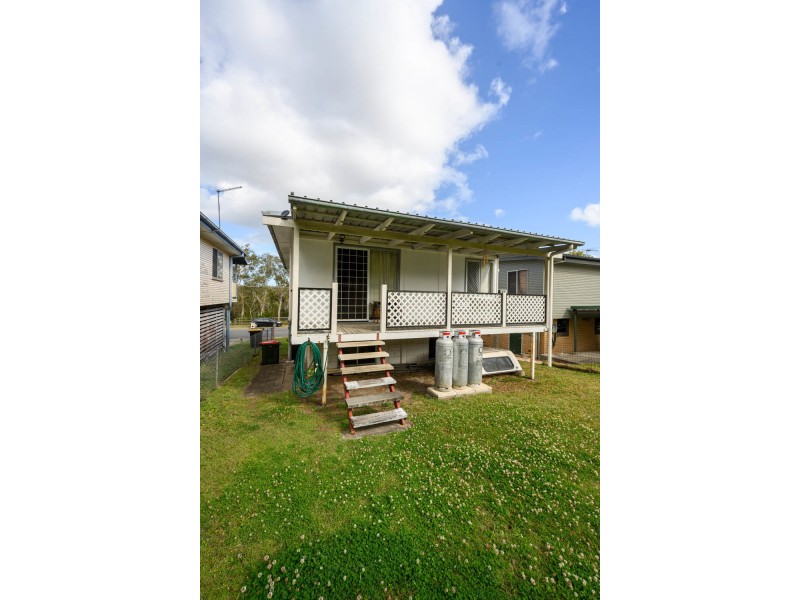 341 Whites Road, Lota QLD 4179